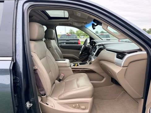 Certified 2019 GMC Yukon SLT w/ Open Road Package AWD/4WD image 11