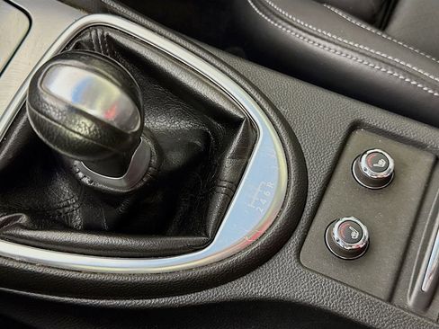 Used 2013 INFINITI G37 Sport RWD image 20
