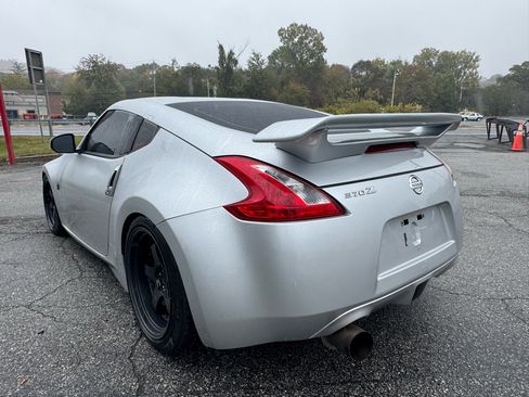 Used 2017 Nissan 370Z Coupe image 7