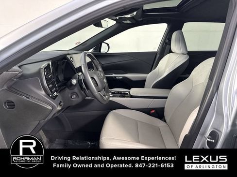 Certified 2025 Lexus RX 350 Premium w/ Convenience Package AWD/4WD image 5