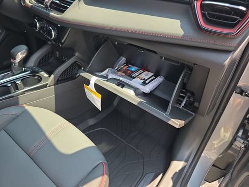 New 2026 Chevrolet TrailBlazer RS w/ Convenience Package AWD/4WD image 16
