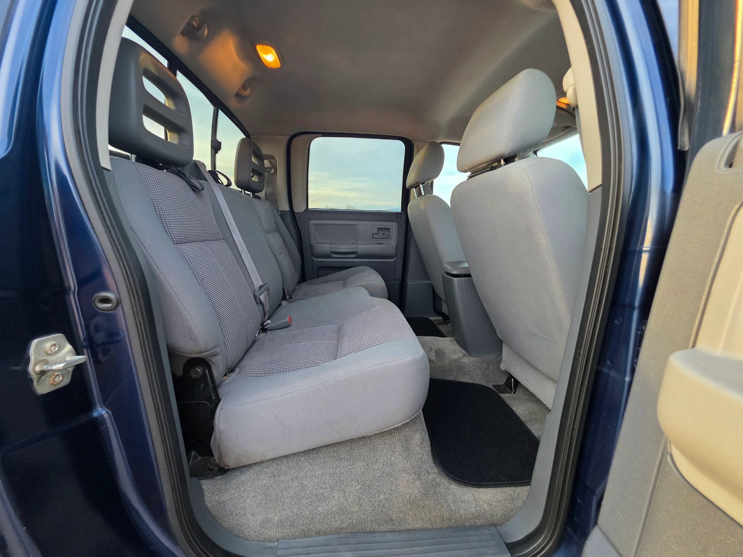 Used 2007 Dodge Dakota SLT RWD image 12