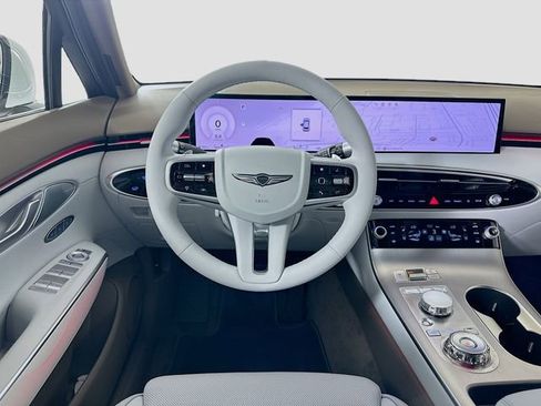 Certified 2026 Genesis GV70 2.5T Advanced AWD/4WD image 19
