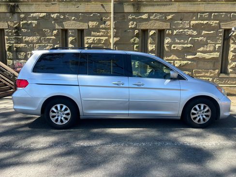 Used 2010 Honda Odyssey EX-L image 3