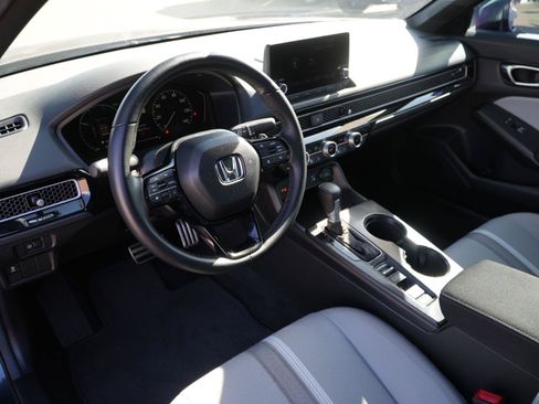 Used 2025 Honda Civic FWD Hybrid Sedan image 6