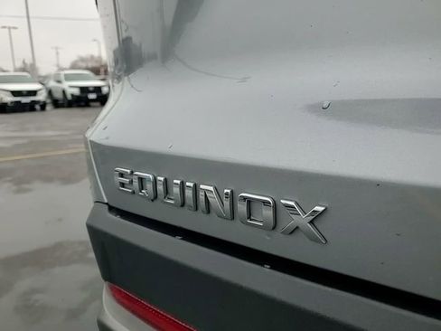 Used 2025 Chevrolet Equinox LT image 7
