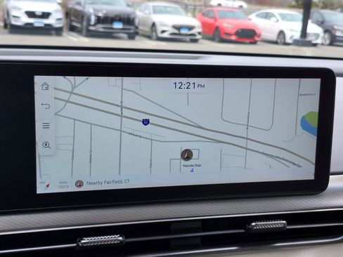 Used 2025 Genesis GV60 Advanced image 23