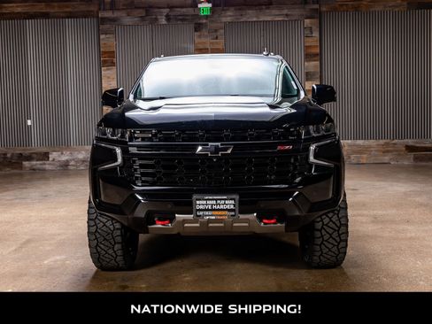 Used 2023 Chevrolet Tahoe Z71 w/ Luxury Package image 4