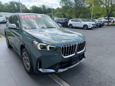 Used 2023 BMW X1 xDrive28i w/ Premium Package AWD/4WD image 5