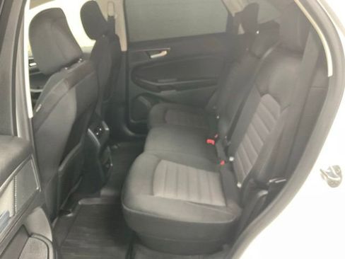 Used 2022 Ford Edge SE w/ Black Appearance Package AWD/4WD image 13