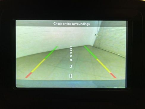 Certified 2021 Jeep Renegade Latitude AWD/4WD image 17