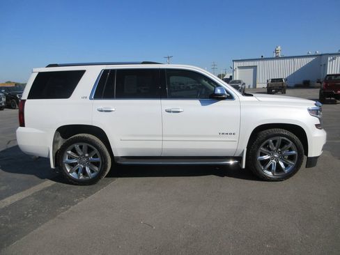 Used 2016 Chevrolet Tahoe LTZ AWD/4WD image 2