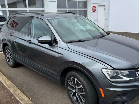 Used 2021 Volkswagen Tiguan S image 4