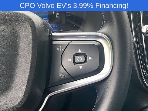 Used 2023 Volvo XC40 Recharge Plus AWD/4WD image 28