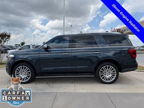 Used 2023 Ford Expedition Platinum AWD/4WD image 11