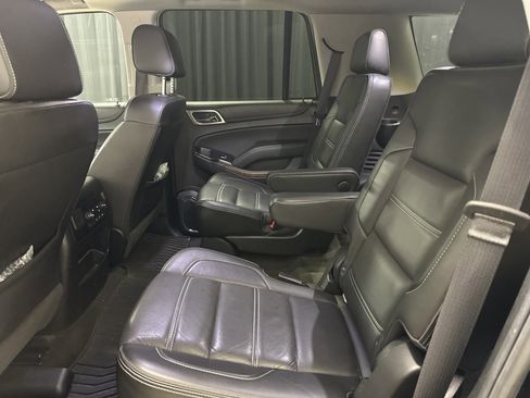 Used 2018 GMC Yukon Denali w/ Denali Ultimate Package image 32