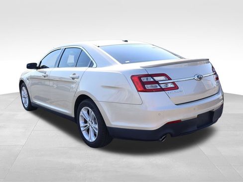 Used 2017 Ford Taurus SEL FWD image 23