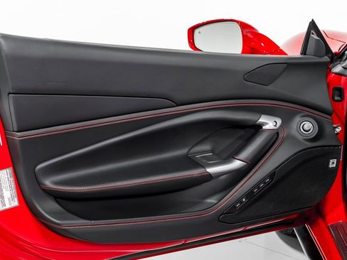 Used 2023 Ferrari F8 Tributo RWD image 9
