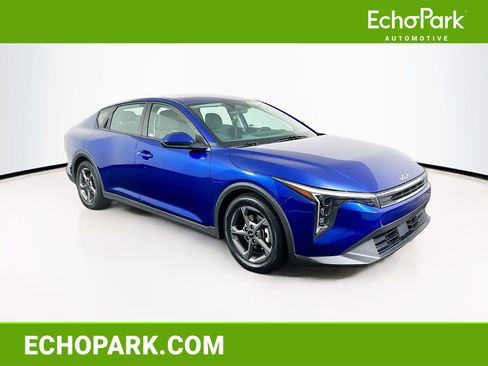 Used 2025 Kia K4 FWD image 1