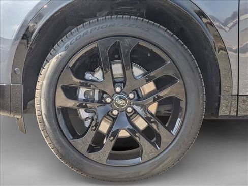 New 2026 Land Rover Discovery Sport Landmark AWD/4WD image 10