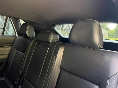 Used 2021 Volkswagen Atlas Cross Sport SE image 20