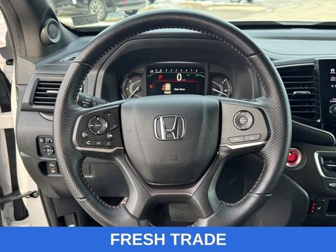 Certified 2023 Honda Passport TrailSport image 23