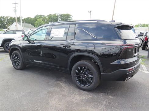 New 2026 Chevrolet Traverse LT w/ Enhanced Driving Package image 5