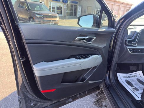 Used 2023 Kia Sportage X-Line w/ X-Line Premium Package AWD/4WD image 15