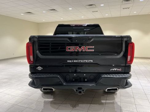 Used 2019 GMC Sierra 1500 AT4 w/ AT4 Premium Package AWD/4WD image 4