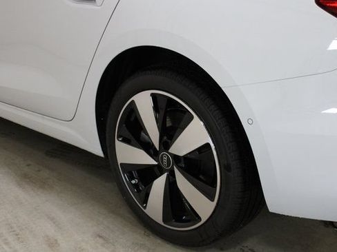 New 2025 Audi A5 2.0T Premium Plus AWD/4WD image 27