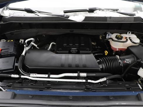 Used 2024 Chevrolet Silverado 1500 LT image 26