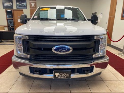 Used 2017 Ford F250 XL w/ Power Equipment Group image 5