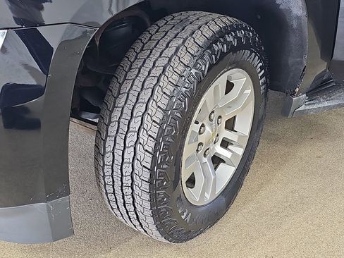 Used 2015 Chevrolet Tahoe LT image 39