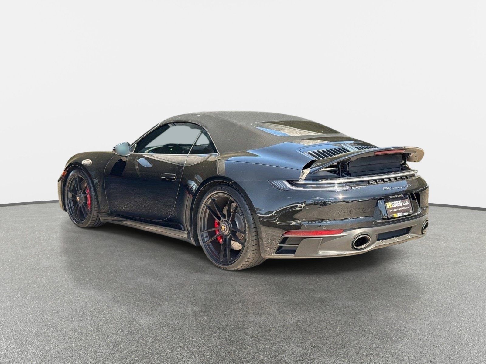 Used 2022 Porsche 911 Cabriolet image 5