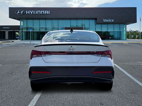 New 2026 Hyundai Elantra Sport FWD image 25
