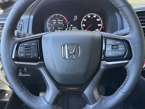 Used 2024 Honda Ridgeline Black Edition image 45