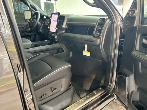 New 2026 RAM 2500 Limited image 30