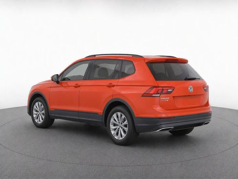Used 2019 Volkswagen Tiguan S w/ Driver Assistance Package FWD image 3