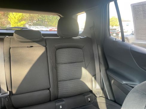 Used 2025 Chevrolet Equinox LT image 35