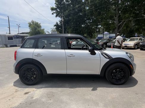 Used 2012 MINI Cooper Countryman S FWD image 4