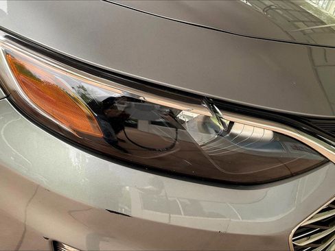 Used 2023 Chevrolet Malibu LT FWD image 31