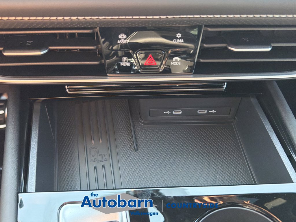 New 2026 Volkswagen Atlas Cross Sport SEL Premium R-Line AWD/4WD image 17