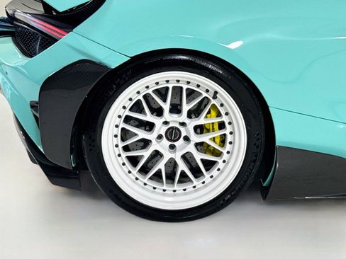 Used 2021 McLaren 720S Performance RWD image 36