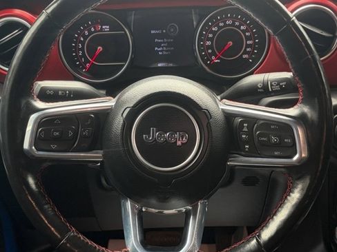 Used 2021 Jeep Wrangler Rubicon AWD/4WD image 17