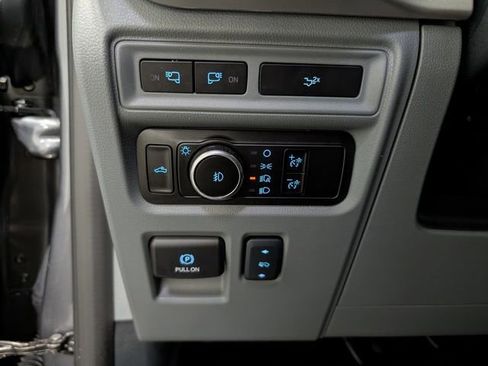 Used 2023 Ford F150 XLT w/ Equipment Group 302A High image 19