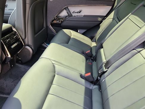 New 2026 Land Rover Range Rover Sport SE AWD/4WD image 5
