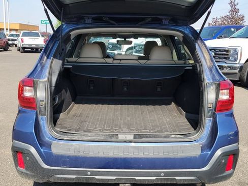 Used 2019 Subaru Outback 3.6R Limited w/ Popular Package #2 AWD/4WD image 13