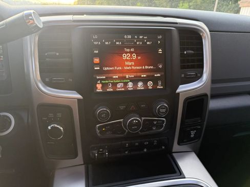Used 2016 RAM 2500 Big Horn w/ Black Appearance Group AWD/4WD image 10