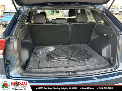 Certified 2023 Volkswagen Atlas Cross Sport SE AWD/4WD image 12
