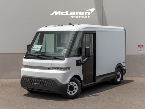 Used 2024 Chevrolet Brightdrop 400 w/ Commercial Equipment Package AWD/4WD image 1